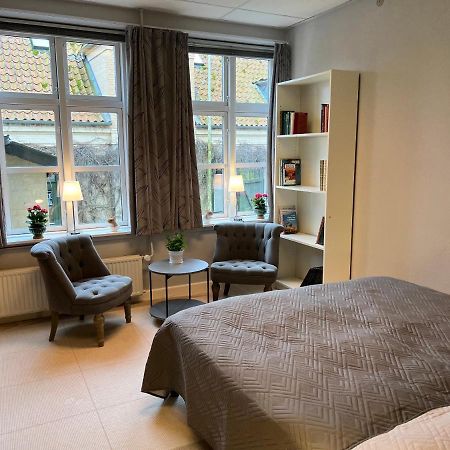 Apothekergaarden Stege Stuen Mod Gardhaven Bed & Breakfast Luaran gambar